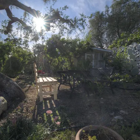 Trullo Paan 펜션 치스테르니노