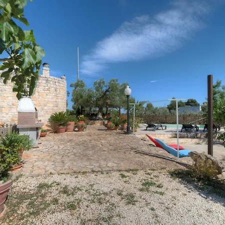 Trullo Paan בית נופש